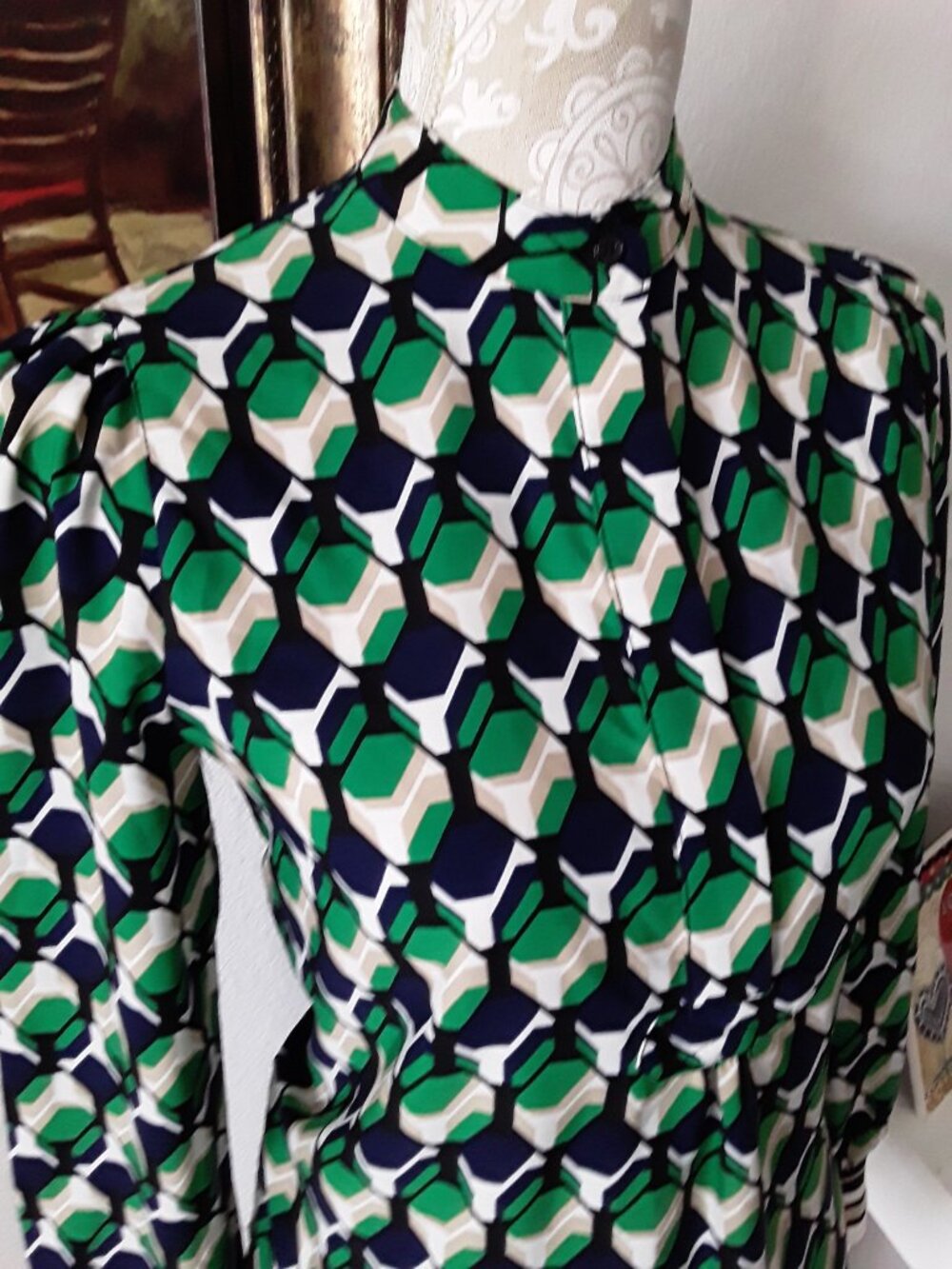 New Anne Klein lovely colorful green and black design tunic size XXS